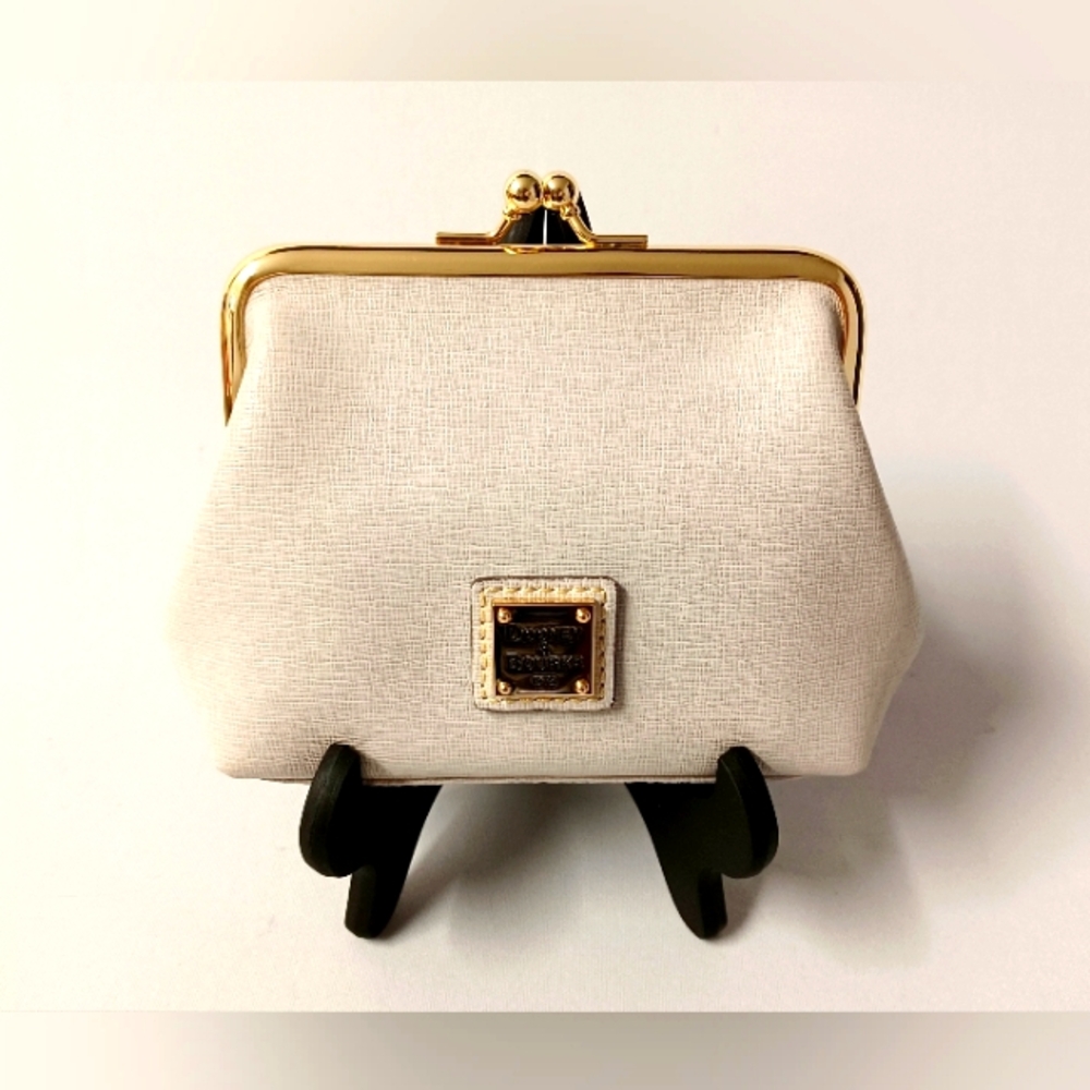 Dooney & Bourke Gray Saffiano Large Framed Purse NWOT w/ Registration Card